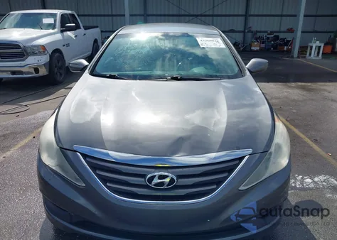 2014 Hyundai Sonata Gls z USA, uszkodzony, nr VIN 5NPEB4AC8EH858892